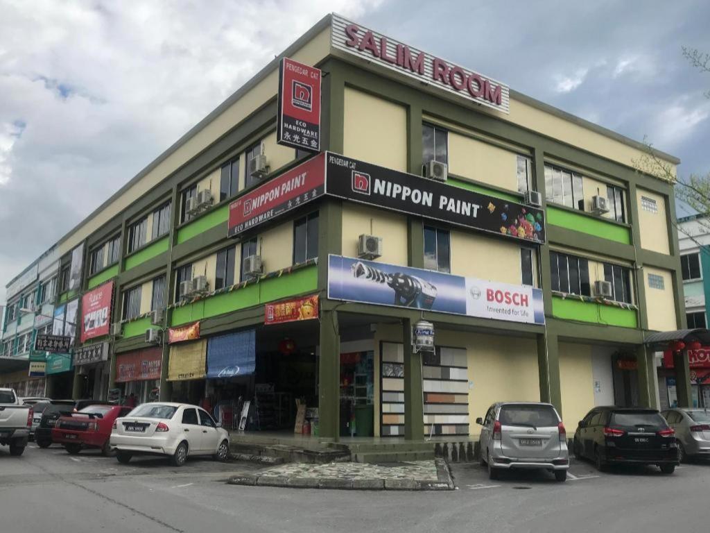 OYO 89855 Salim Room Sibu Exterior foto